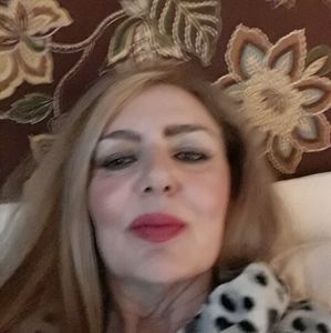 Meet your Posher, Shireen